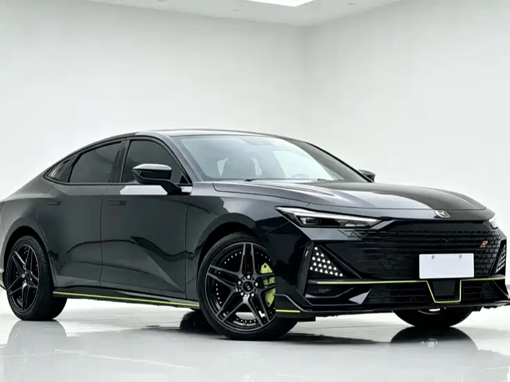 Changan UNI-V — миниатюра 3