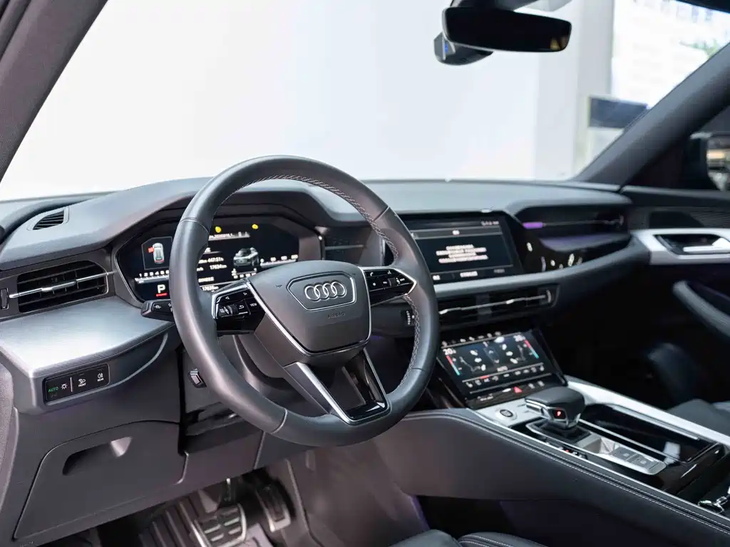 Audi Q6 — миниатюра 11