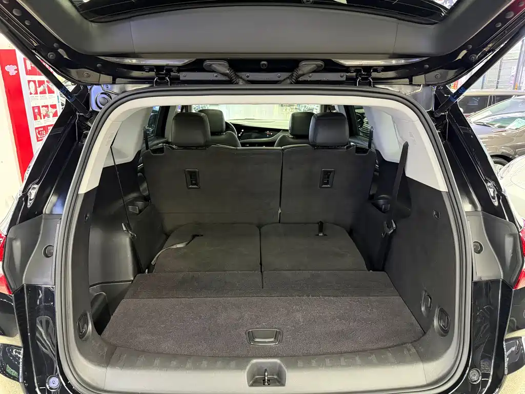 Buick Enclave — миниатюра 22
