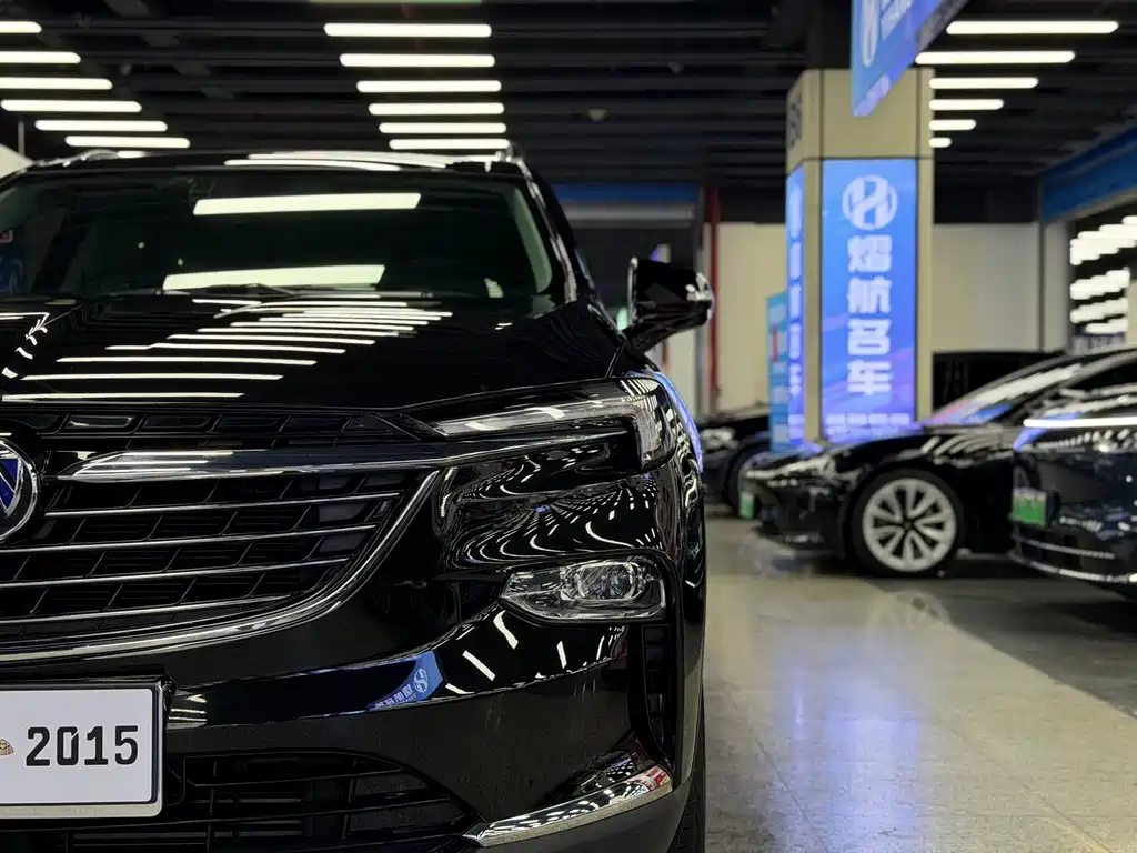 Buick Enclave — миниатюра 24