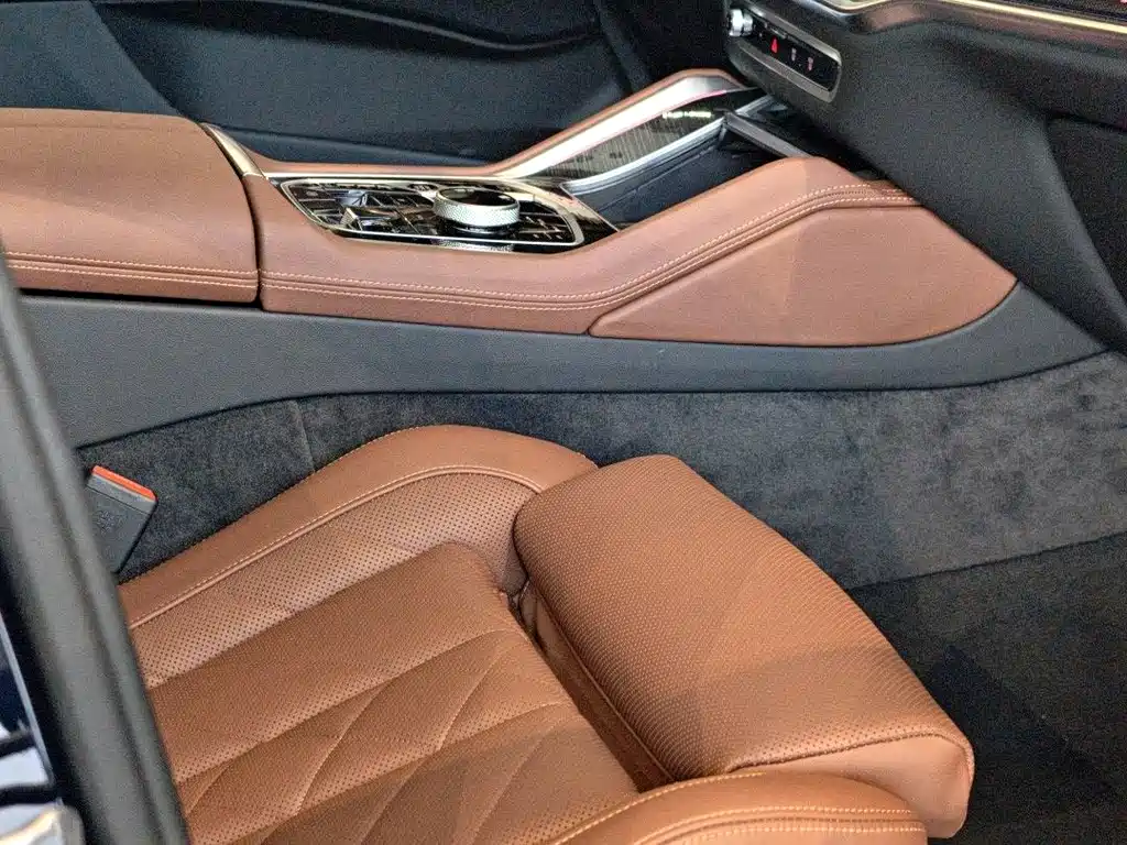 BMW X6 — миниатюра 9