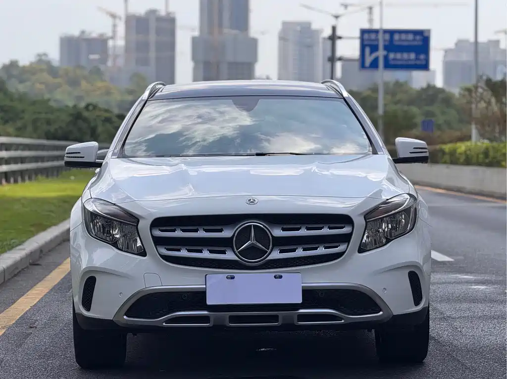 Mercedes-Benz GLA — миниатюра 3
