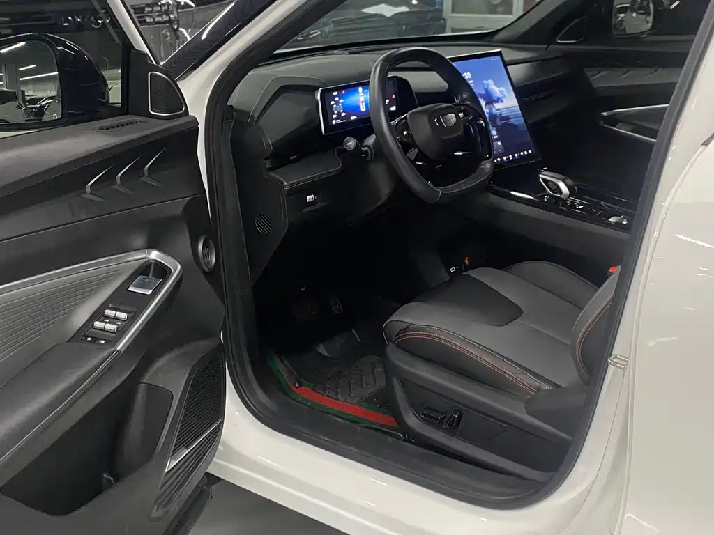 Geely Boyue — миниатюра 5