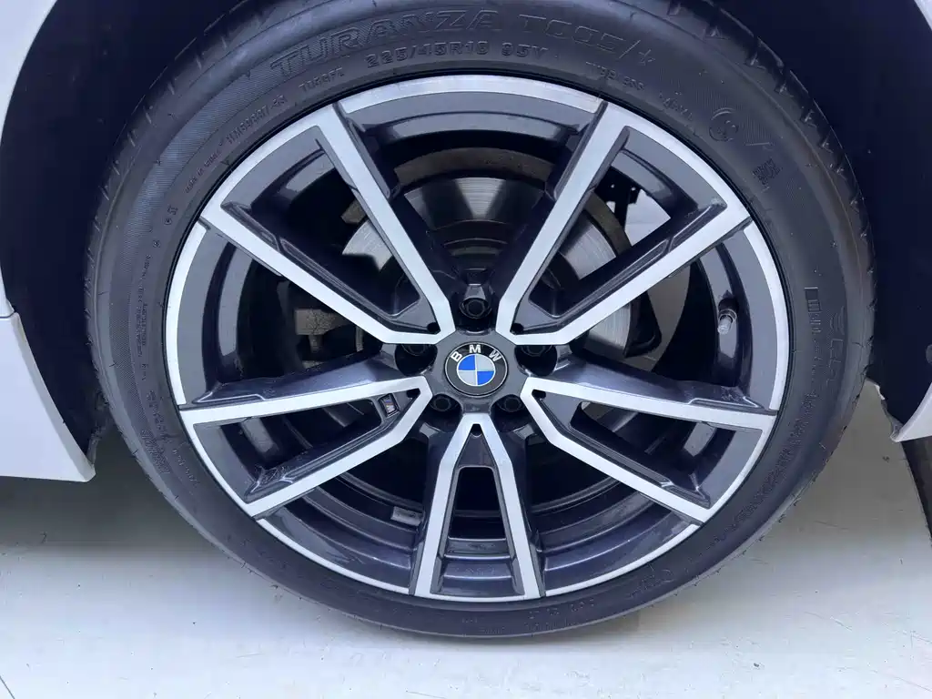 BMW 3 Series — миниатюра 22