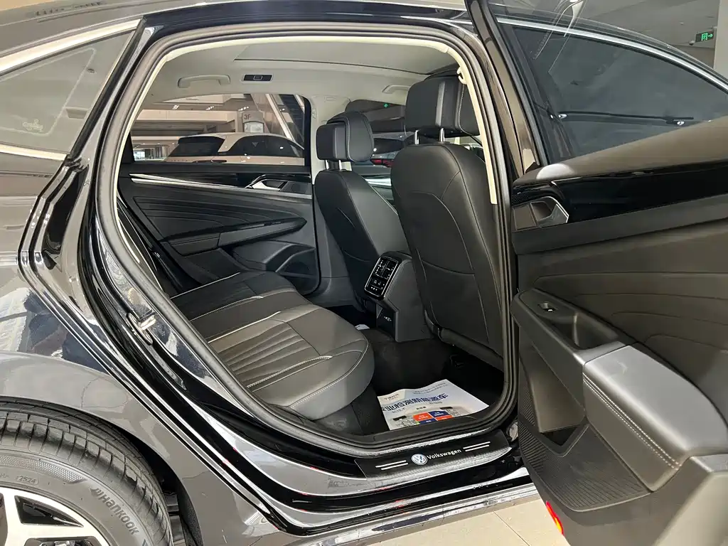 Volkswagen Passat — миниатюра 13