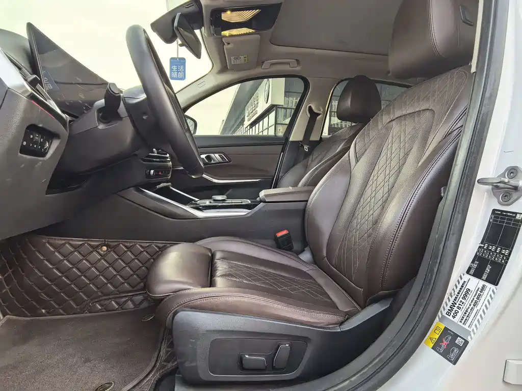 BMW i3 — миниатюра 10