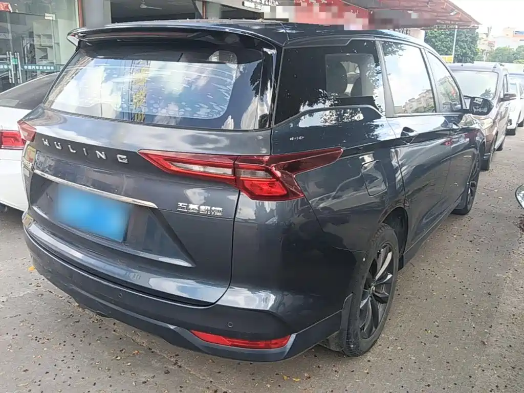 Wuling Victory — миниатюра 7