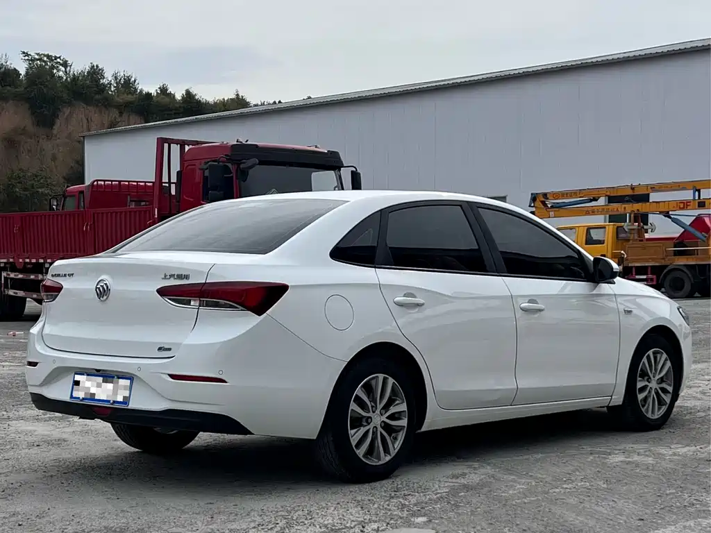 Buick Excelle — миниатюра 4