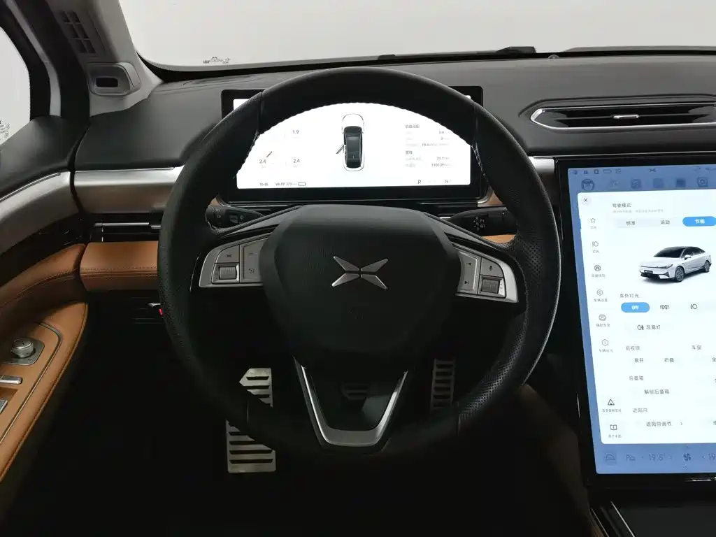 XPeng P5 — миниатюра 11
