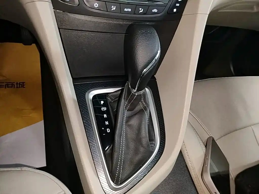 Buick Excelle — миниатюра 19