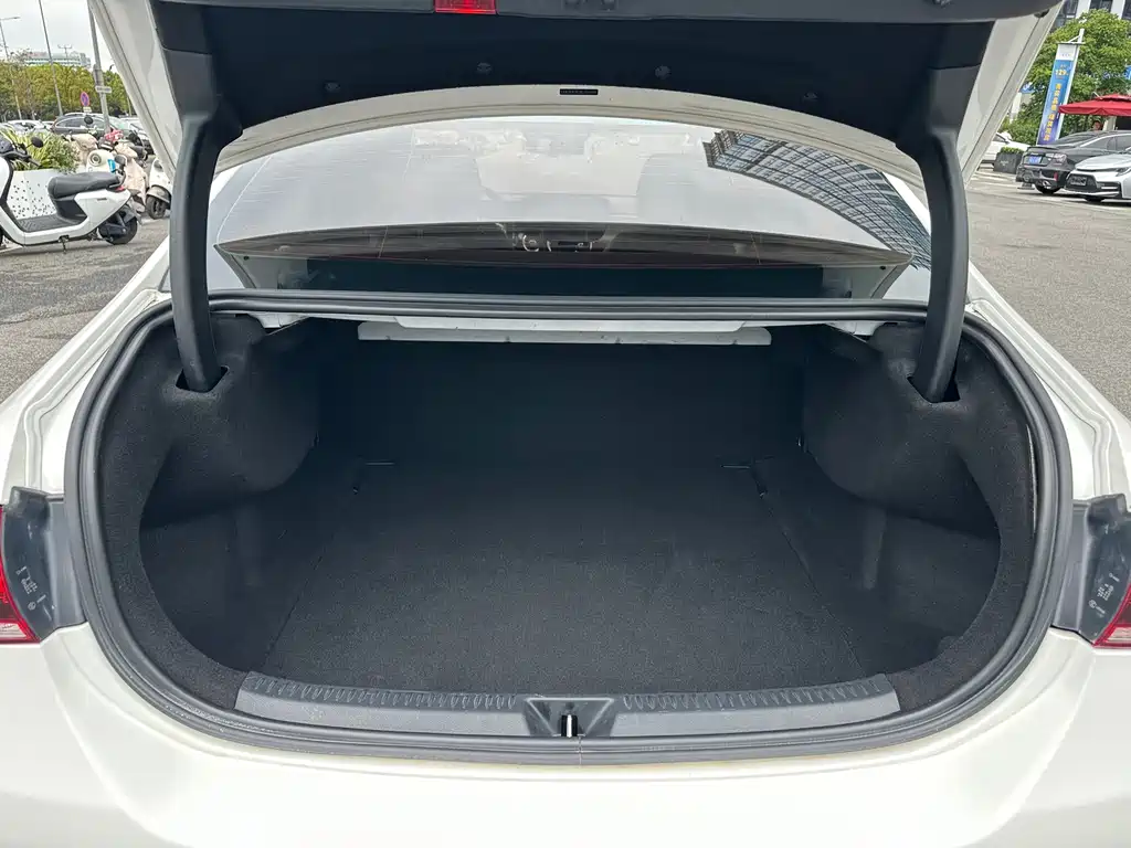 Mercedes-Benz A-Class — миниатюра 21