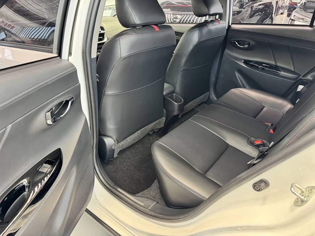 Toyota YARiS L Zhi Xuan 1.5 л 2021 г. Белый, пробег 34000 км