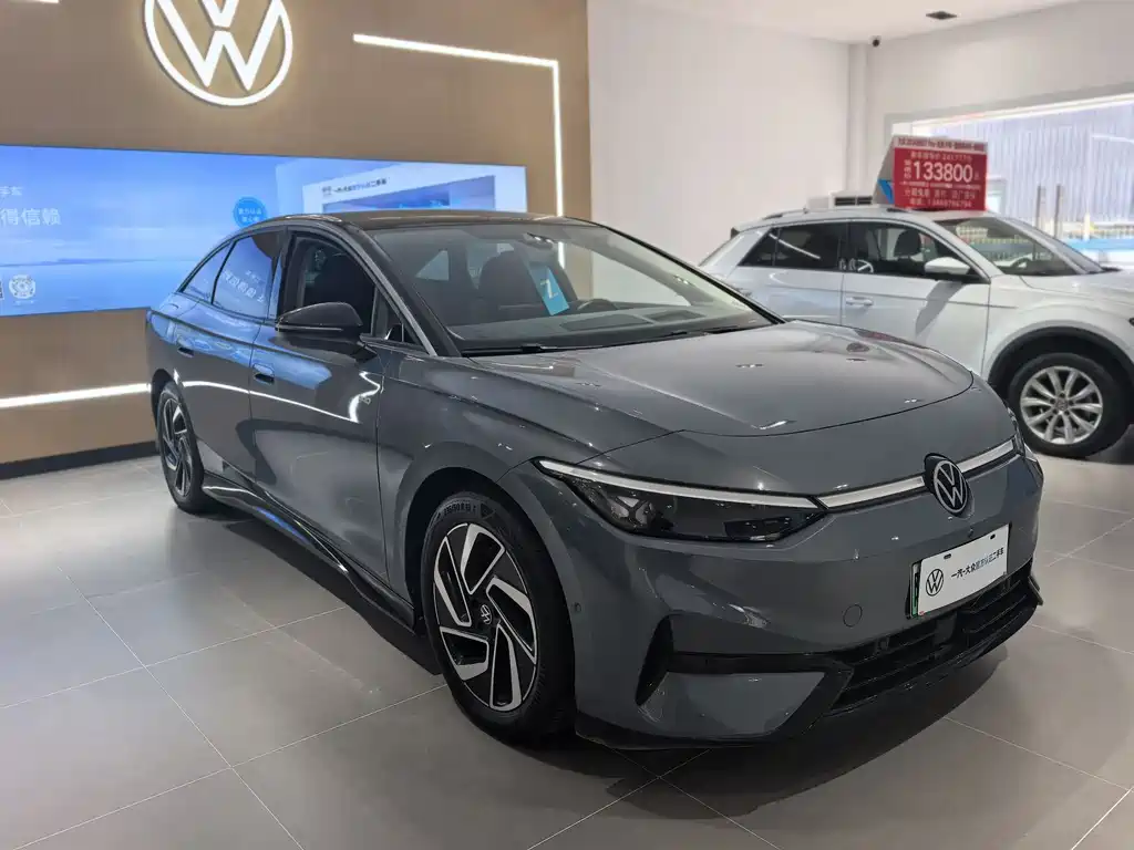 VOLKSWAGEN ID.7 VIZZION