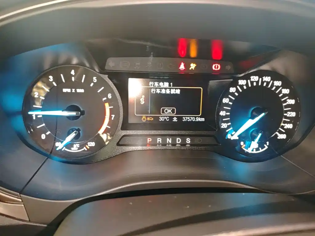 Ford Mondeo — миниатюра 12
