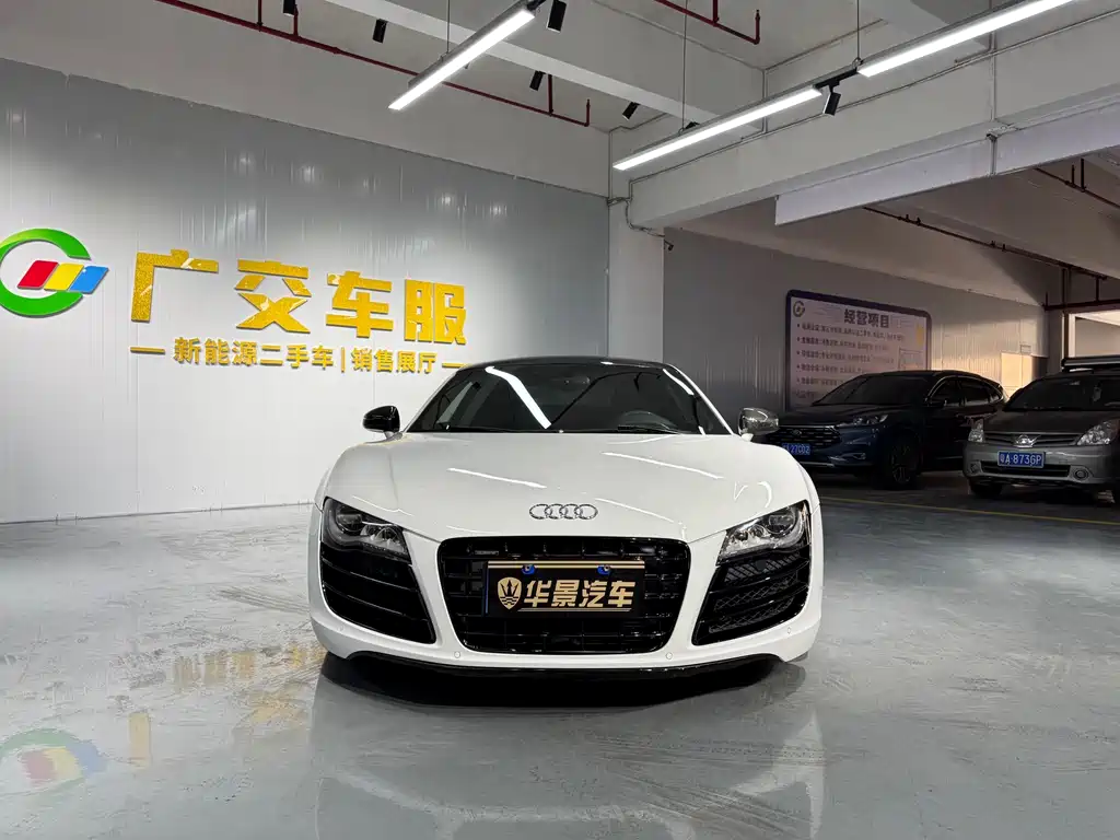 Audi R8 — миниатюра 3