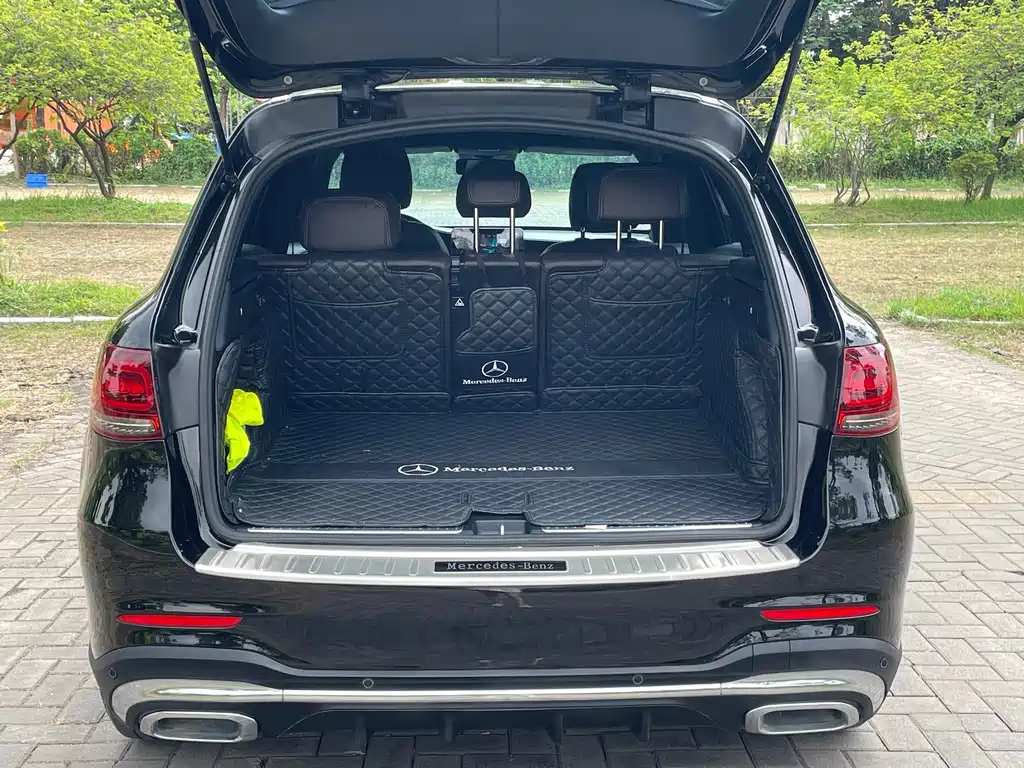 Mercedes-Benz GLC — миниатюра 12