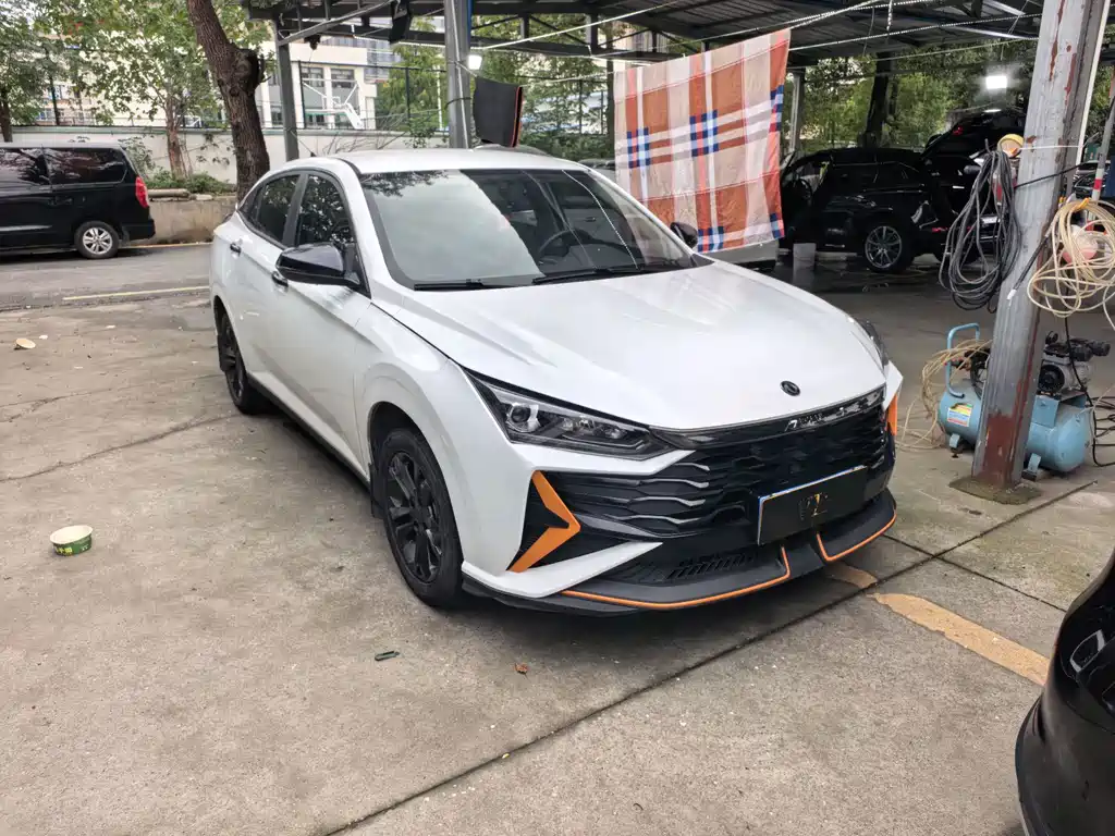 Aeolus Yixuan — миниатюра 3