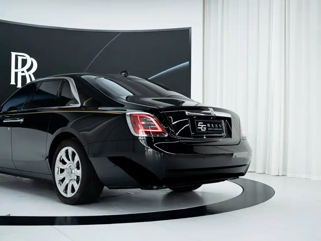 Rolls-Royce Ghost — миниатюра 21