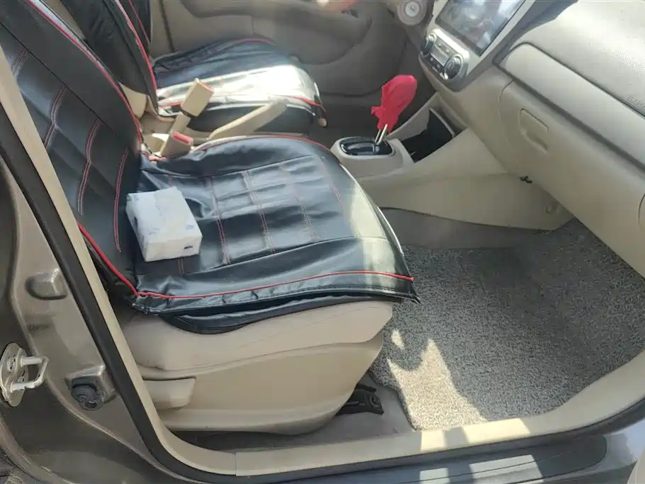 Nissan Sylphy 2018 1.6XE+ CVT Lead