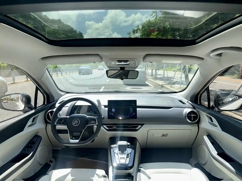BYD Yuan Pro — миниатюра 3