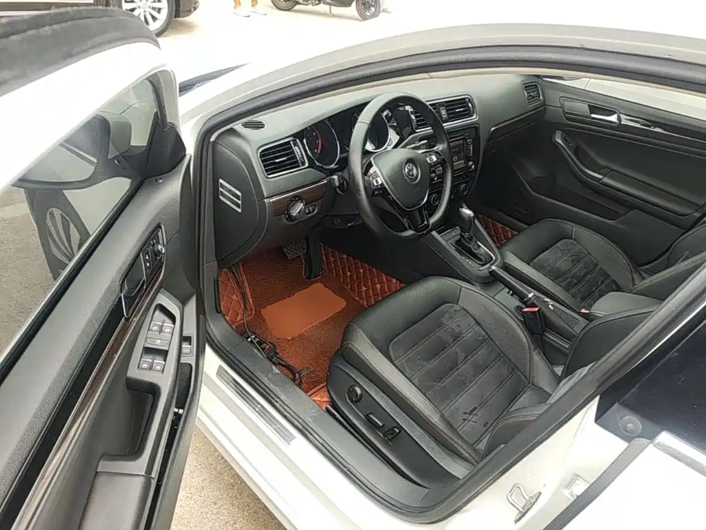 Volkswagen Sagitar — миниатюра 16