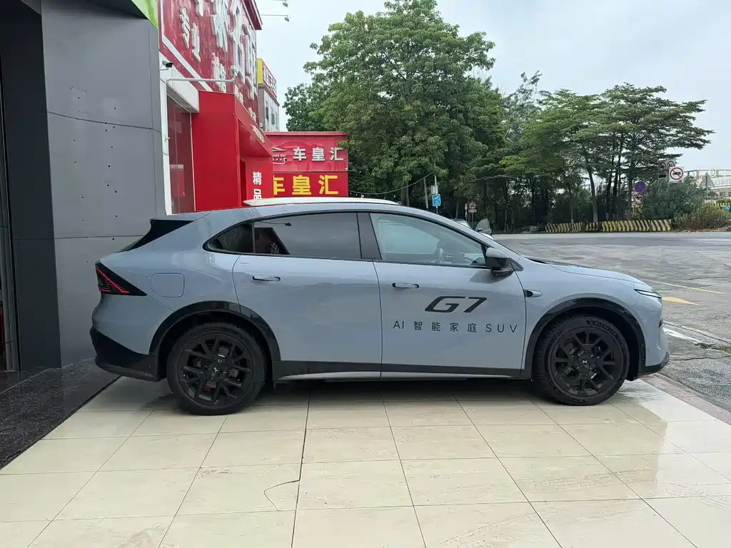 XPeng G7 — миниатюра 2