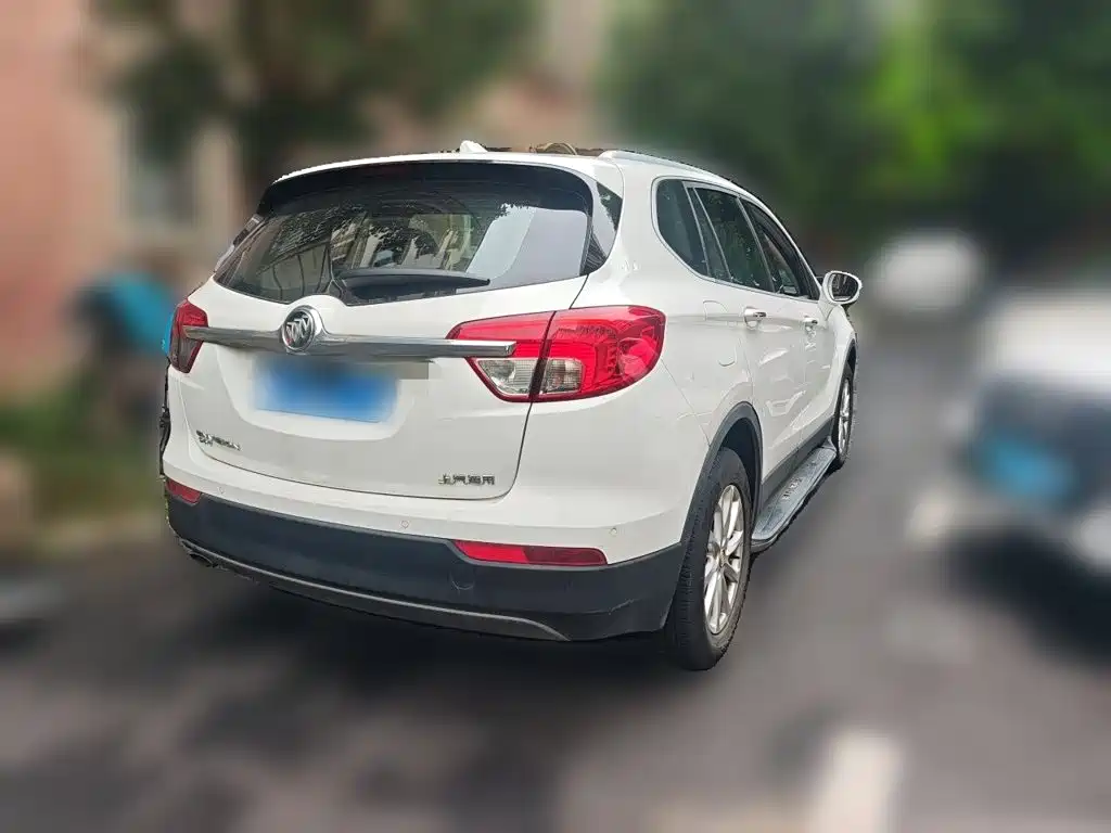 Buick Envision Plus — миниатюра 5