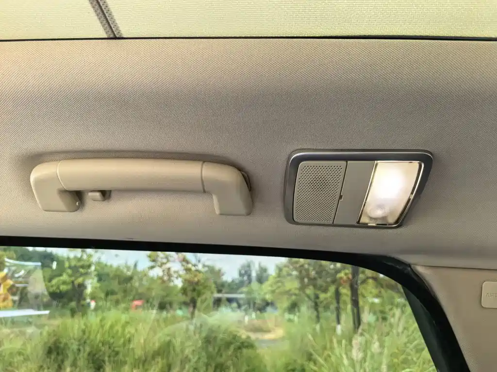 Land Rover Sport — миниатюра 24