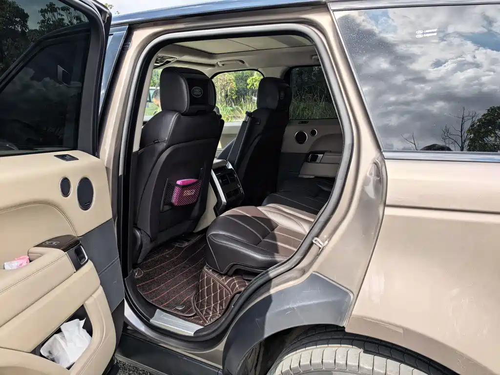Land Rover Sport — миниатюра 28
