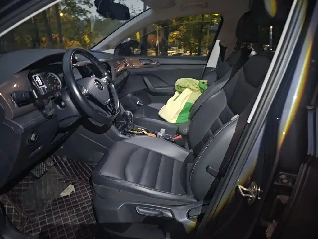 Volkswagen Tharu — миниатюра 11