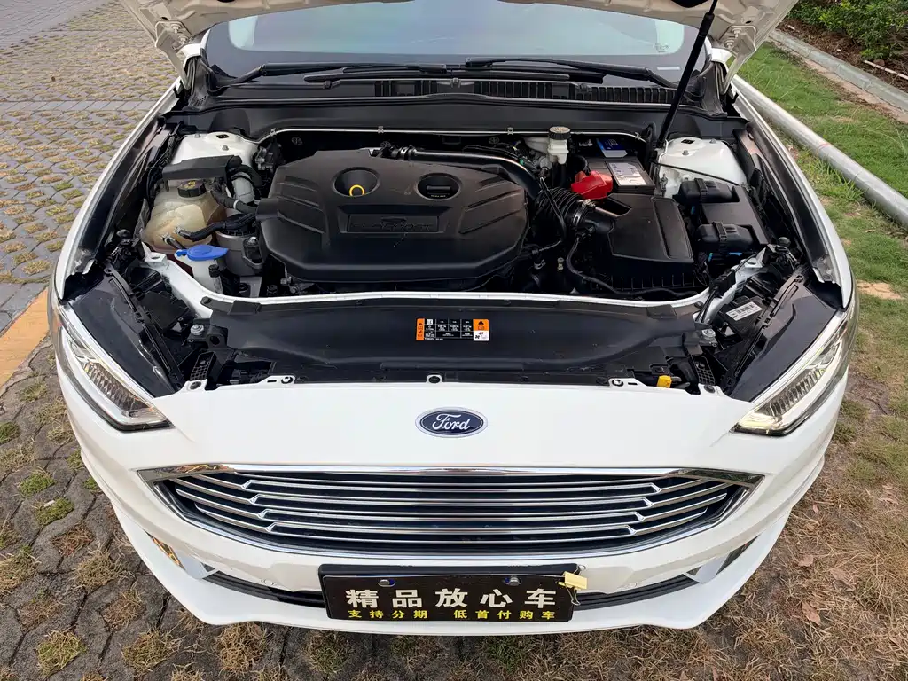 Ford Mondeo — миниатюра 10