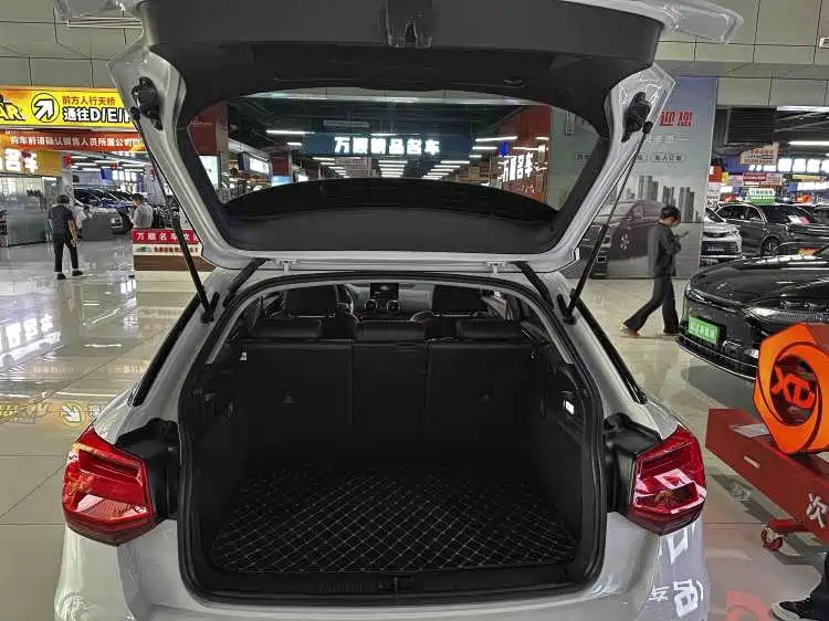 Audi Q2L — миниатюра 22