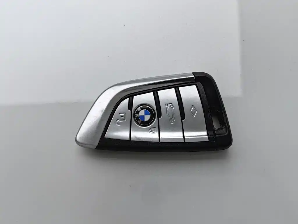 BMW 5 Series — миниатюра 19