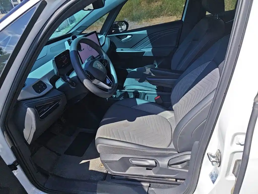 Volkswagen ID.3 — миниатюра 15