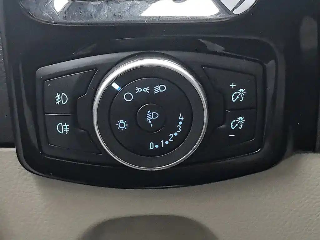 Ford Tourneo — миниатюра 21