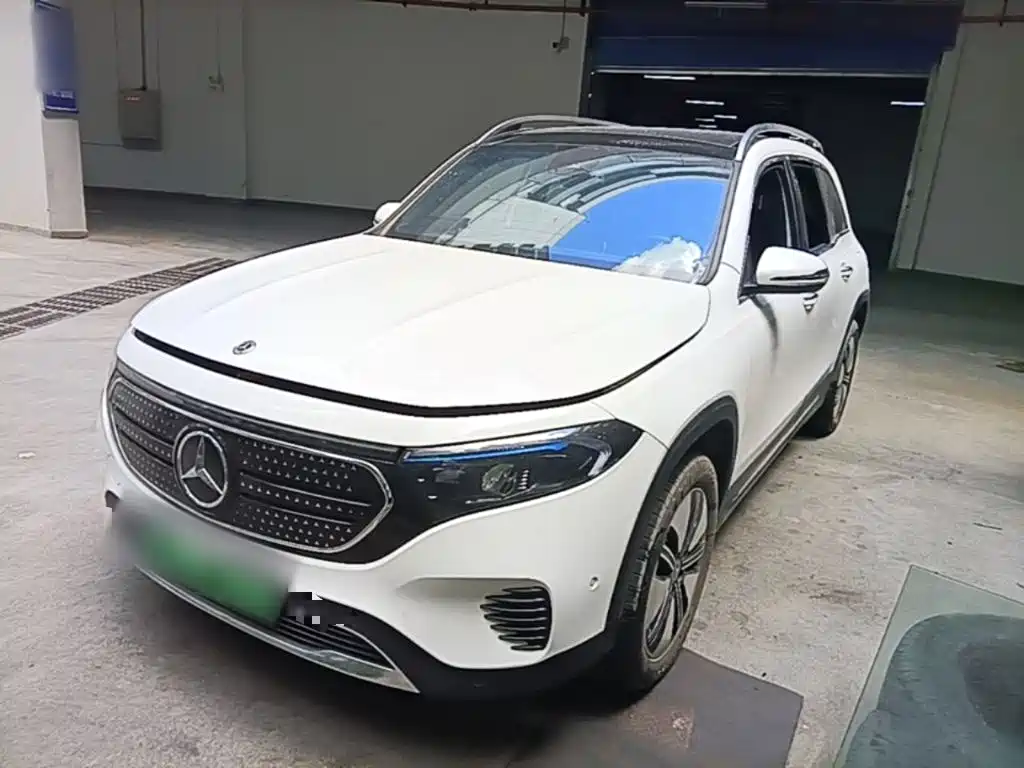 Mercedes-Benz EQB — миниатюра 2
