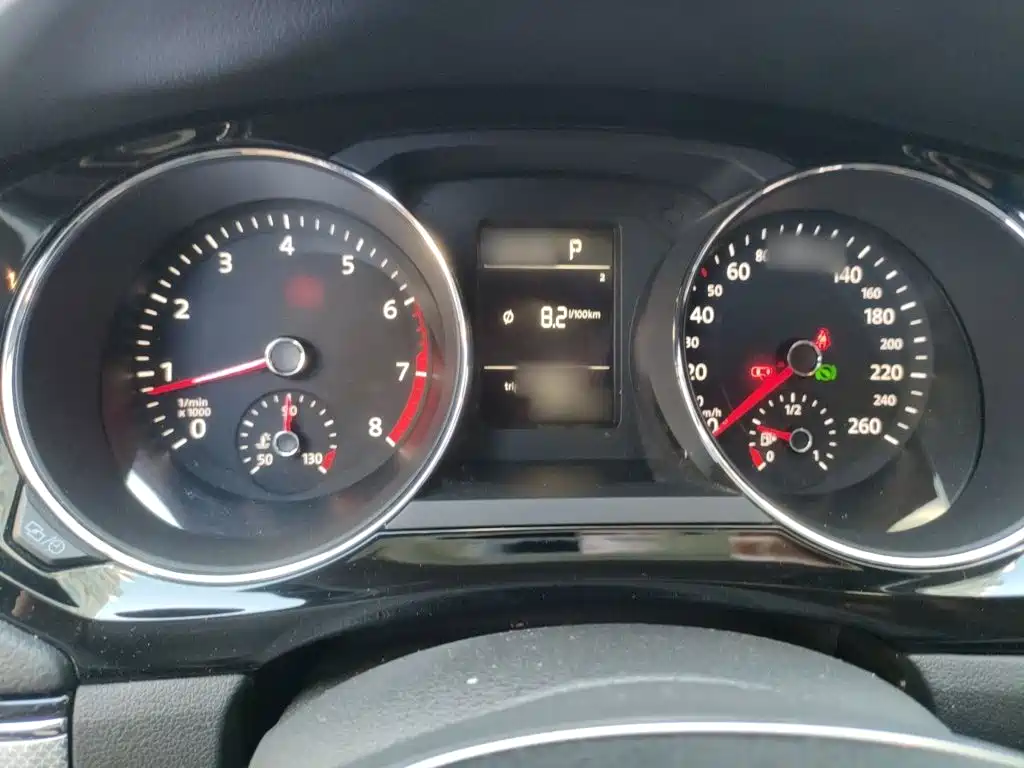 Volkswagen Sagitar — миниатюра 4