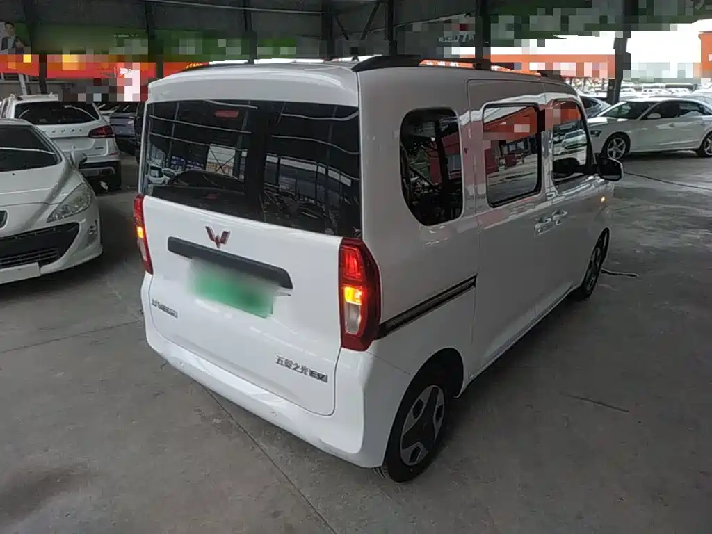 Wuling Sunshine EV 2025 305km