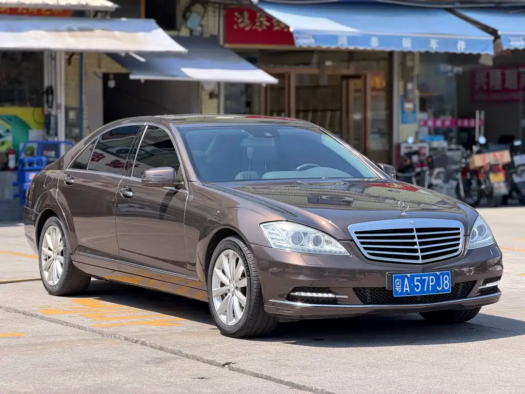 Mercedes-Benz S-Class S 2010 S 300 L Luxury