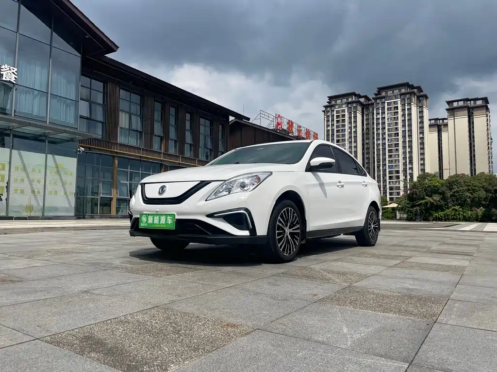 Fengxing Fengxing S50EV — миниатюра 2