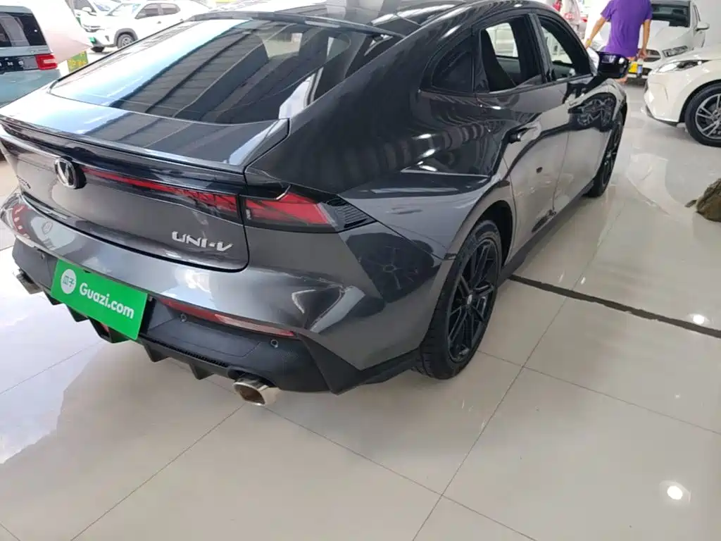 Changan UNI-V — миниатюра 8