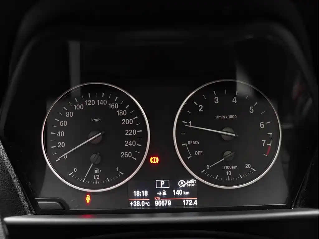 BMW 1 Series (Import) — миниатюра 20