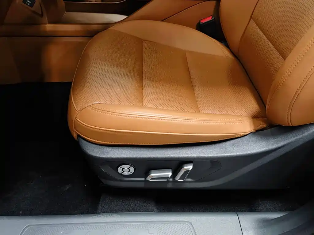 Haval Xiaolong MAX — миниатюра 20