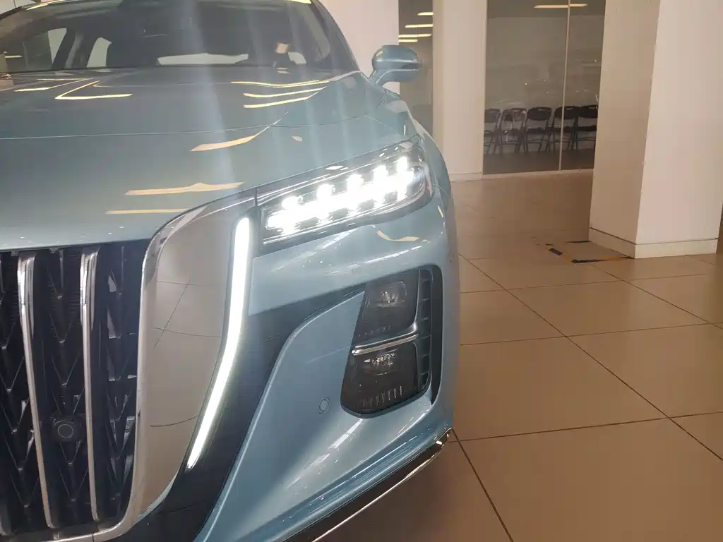 Hongqi H5 2024 1.5T HEV