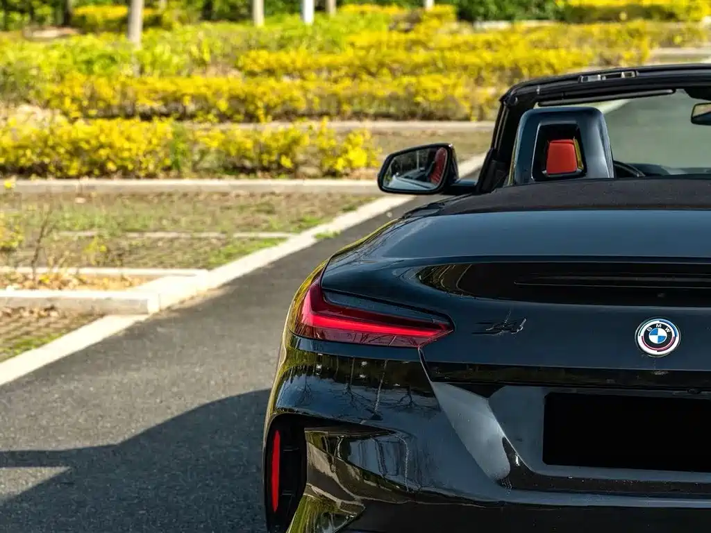 BMW Z4 — миниатюра 7