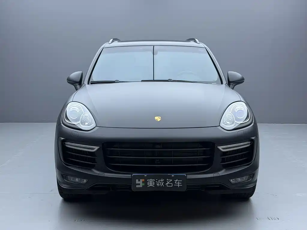 Porsche Cayenne — миниатюра 2
