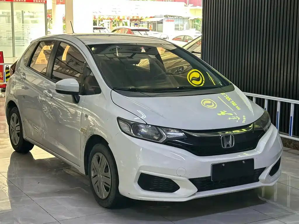 Honda Fit — миниатюра 3