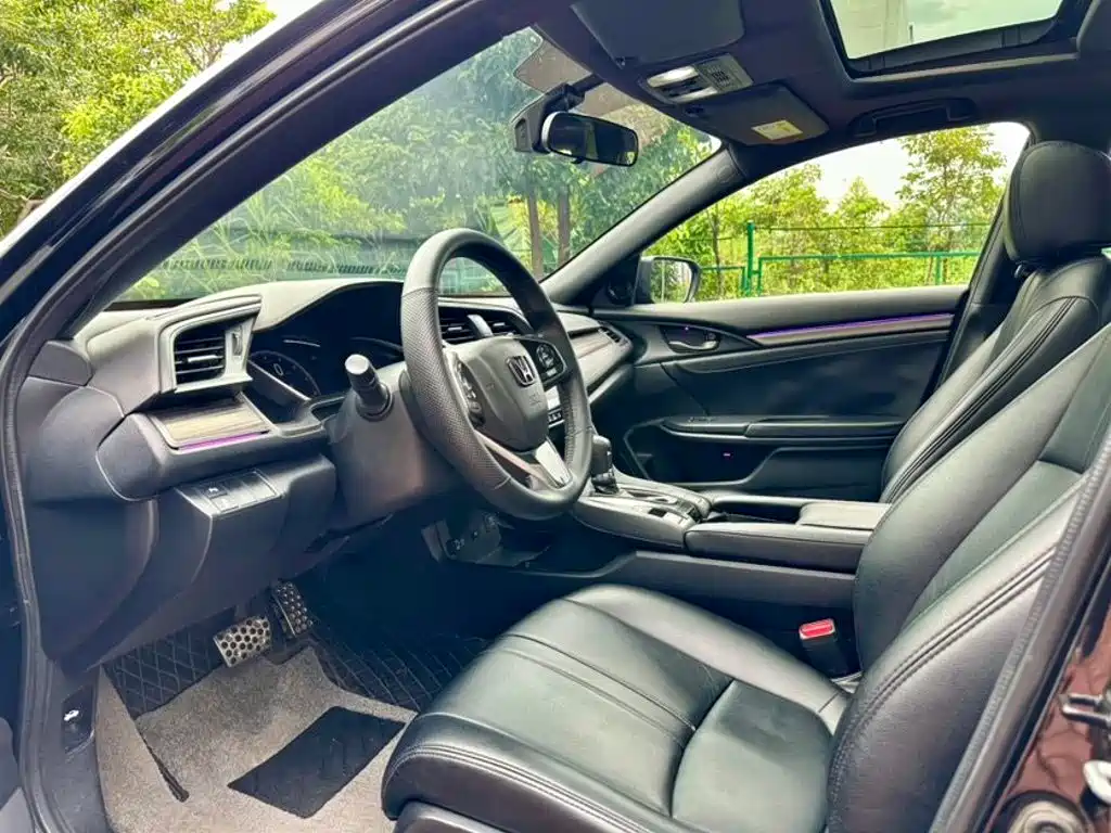 Honda Civic — миниатюра 4