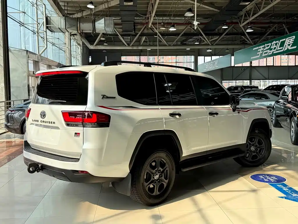 Toyota Land Cruiser — миниатюра 36