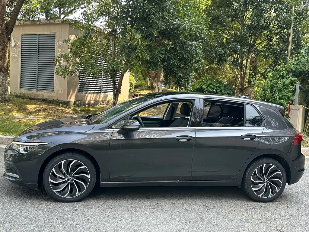 Volkswagen Golf — миниатюра 7